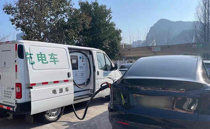 海盐汽车搭电